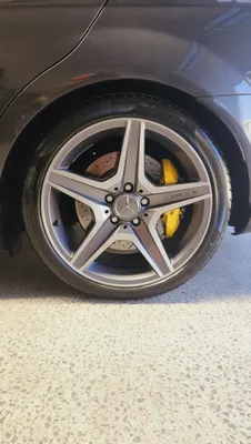 Bright Yellow AMG Brake Calipers in Sunshine Beach
