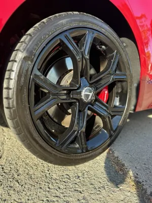 Hankook tyre and clean black wheel after a mobile car detailing service in Buderim