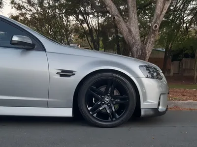 Factory Silver Alloy Wheel Restoration on Holden SS