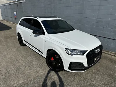 White Audi Q7 with black wheels after professional mobile car detailing in Maroochydore
